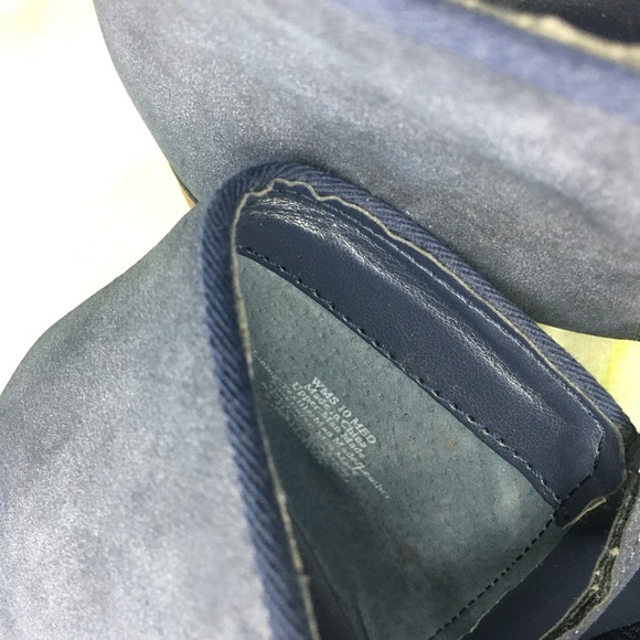 Simply Vera Ankle Booties - Picture 8 of 8